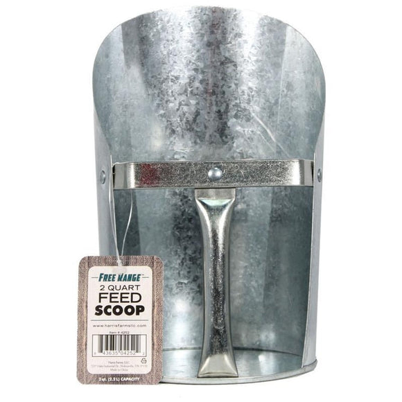 FREE RANGE GALVANIZED FEED SCOOP (2 QUART, GRAY)